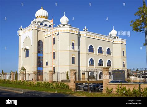 Gurdwara Sahib Leamington And Warwick Uk Gurdwaras