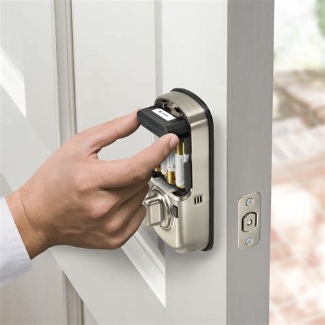 Review Yale Amp 39 S 220 Assure Lock Sl Is A Sleek Keyless Homekit Deadbolt