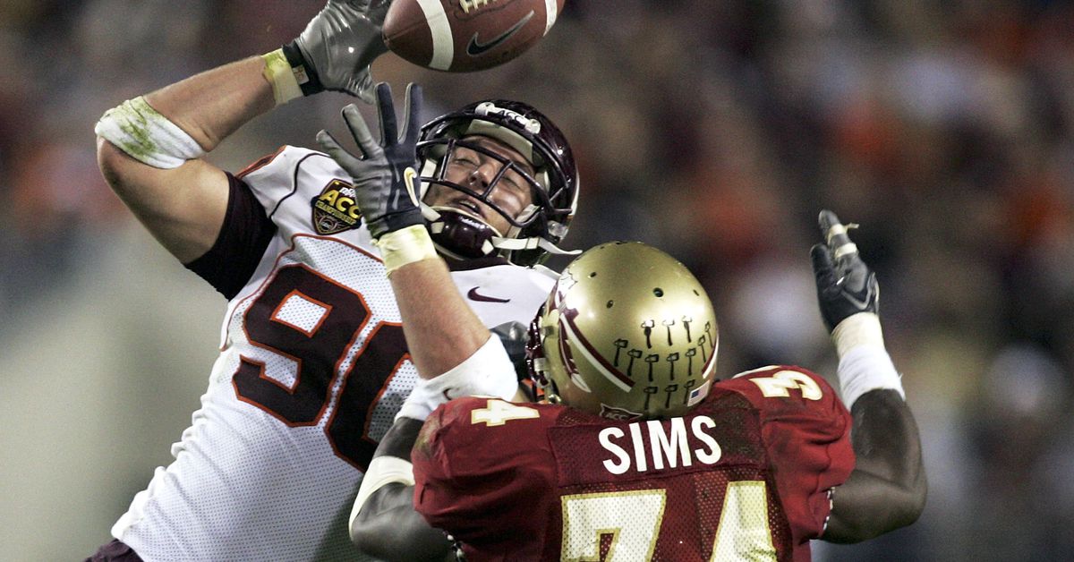 The Top 100 Fsu Football Players No 63 Linebacker Ernie Sims