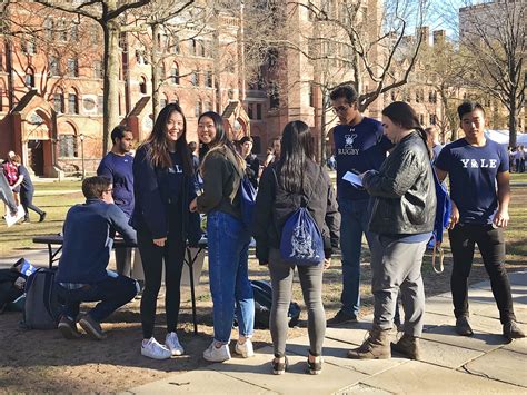 Yale Bulldog Days