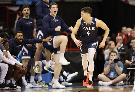 Yale Upsets No 4 Auburn In Ncaa Tournament Thriller The Spun